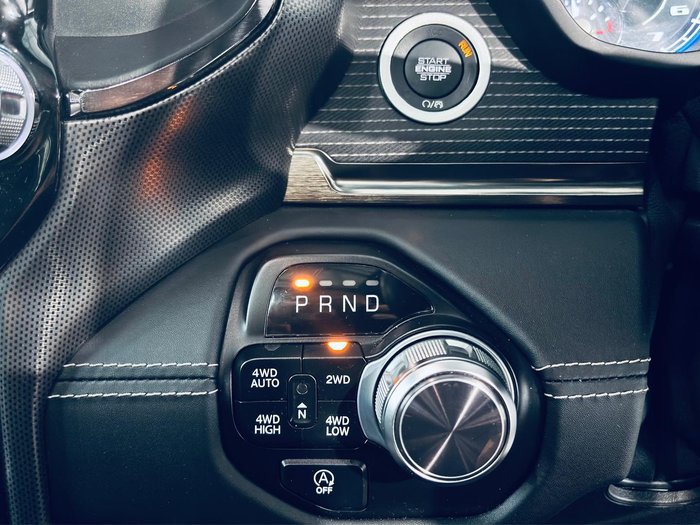 2022 RAM 1500 Limited RamBox DT MY22 4X4 Dual Range Bright White