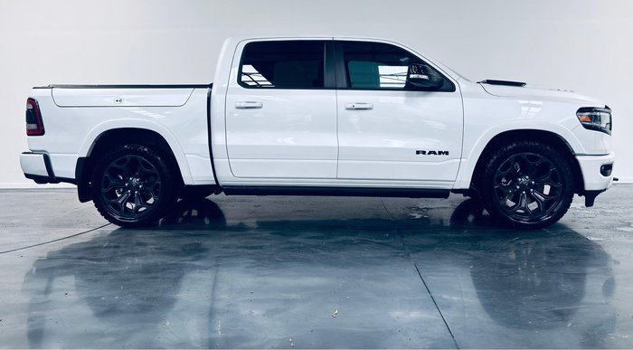 2022 RAM 1500 Limited RamBox DT MY22 4X4 Dual Range Bright White