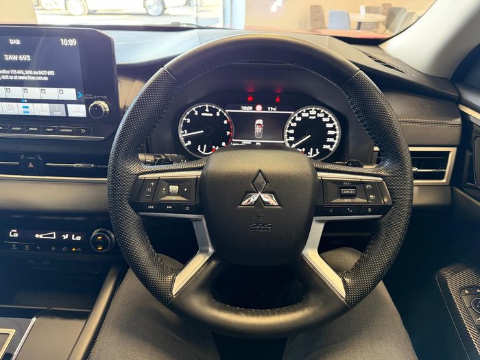 2023 Mitsubishi Outlander Aspire