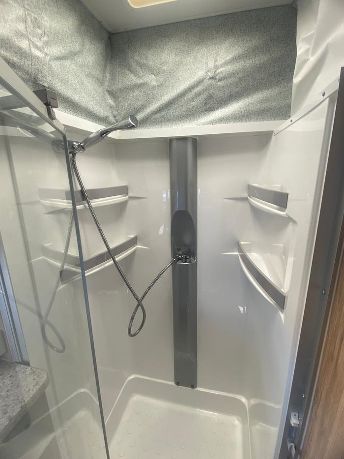 2022 Avan Aspire 555 Poptop