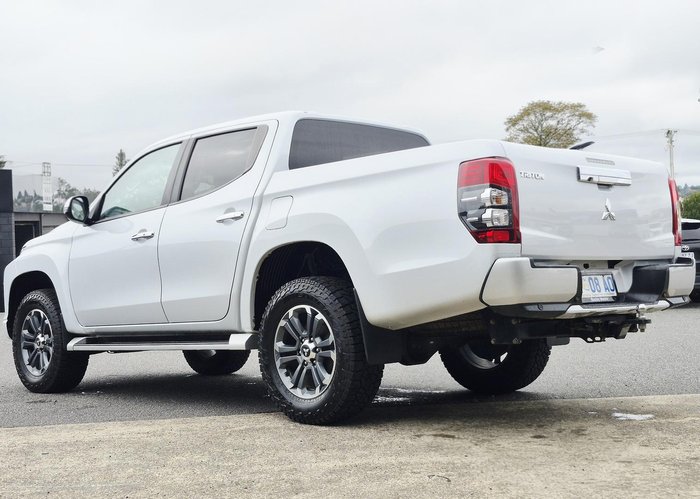 2021 Mitsubishi Triton GLS MR MY22 4X4 Dual Range White
