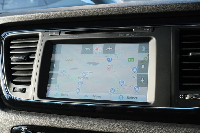 2017 Kia Carnival Platinum
