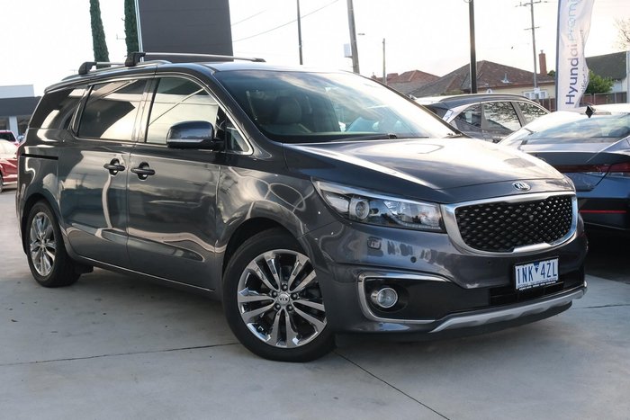 2017 Kia Carnival Platinum