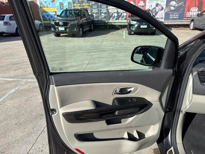 2017 Kia Carnival Platinum