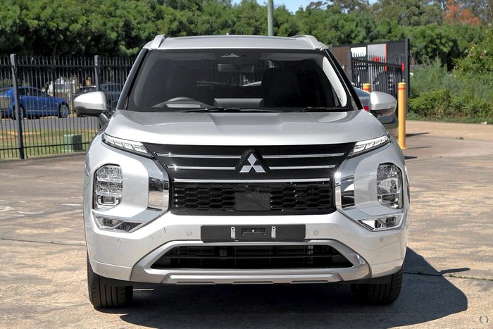 2025 Mitsubishi Outlander Exceed
