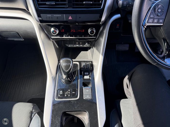 2022 Mitsubishi Eclipse Cross PHEV Aspire