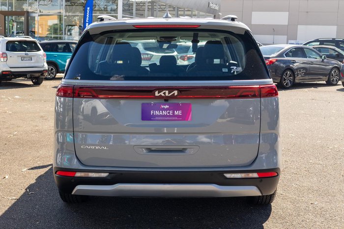 2023 Kia Carnival S