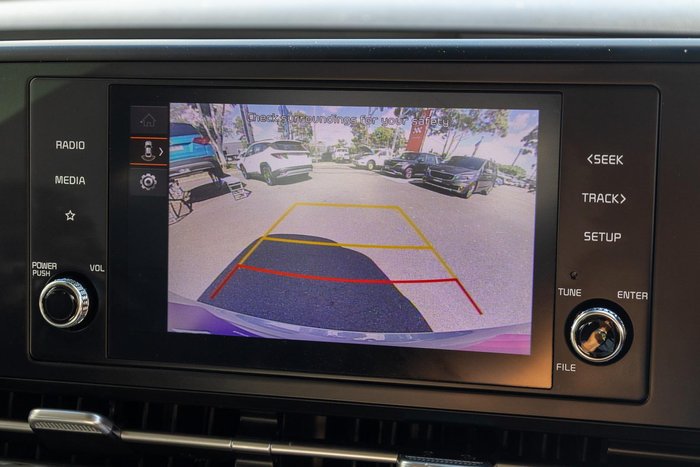 2023 Kia Carnival S