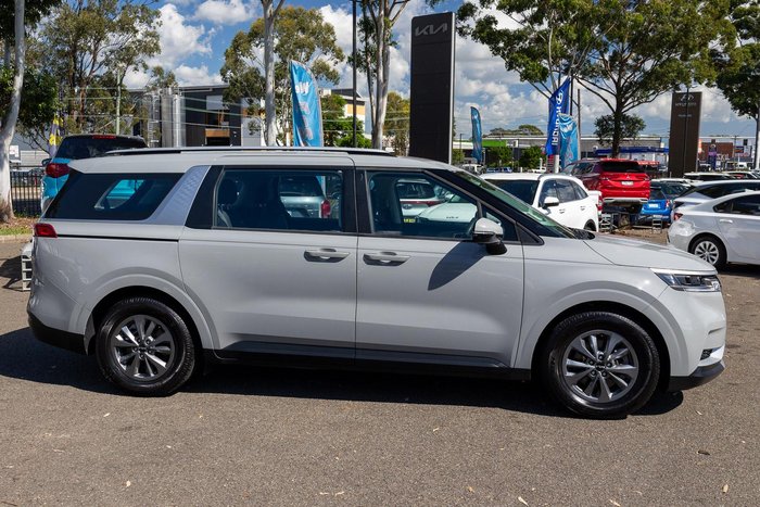 2023 Kia Carnival S
