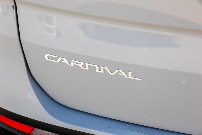 2023 Kia Carnival S