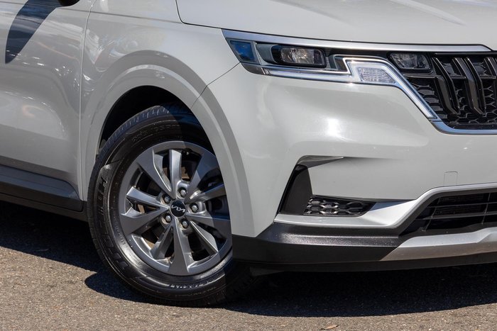 2023 Kia Carnival S