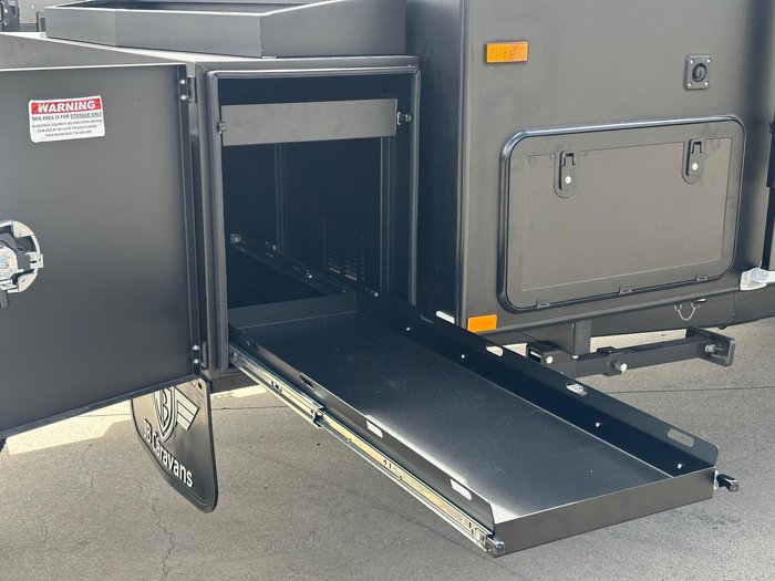 2026 JB Caravans 21'6 Scorpion Sting Rear Door