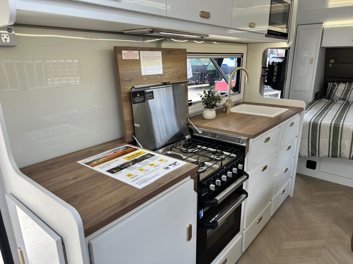 2026 JB Caravans 21'6 Scorpion Sting Rear Door