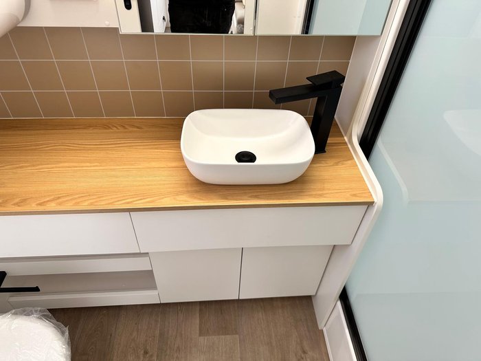 2025 New Age Caravans Manta Ray 15 Ft Embark