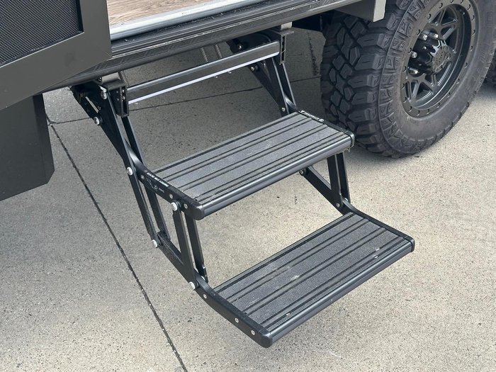 2026 New Age Caravans Road Owl 19 Ft Family Expedition Ro19be Exp My26