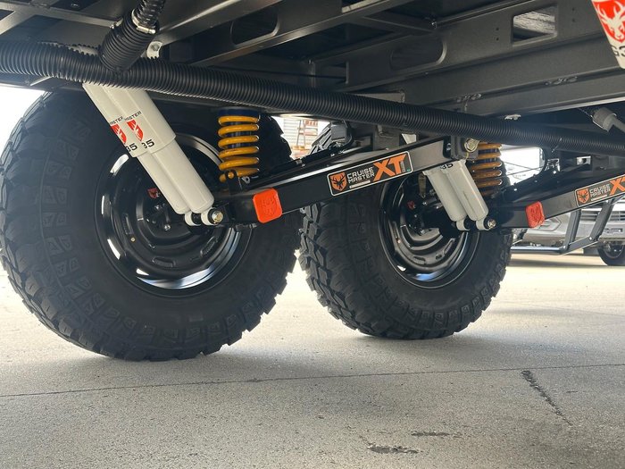 2026 New Age Caravans Road Owl 19 Ft Family Expedition Ro19be Exp My26