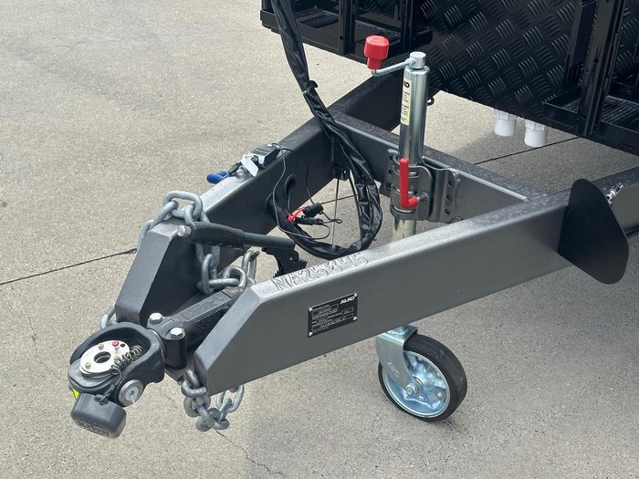 2026 New Age Caravans Road Owl 19 Ft Family Expedition Ro19be Exp My26