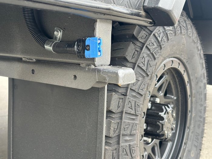 2026 New Age Caravans Manta Ray 15 Ft Expedition