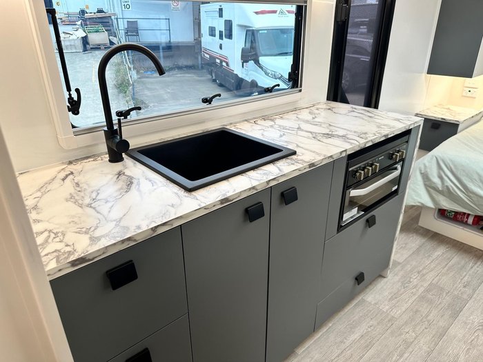 2026 New Age Caravans Manta Ray 15 Ft Expedition