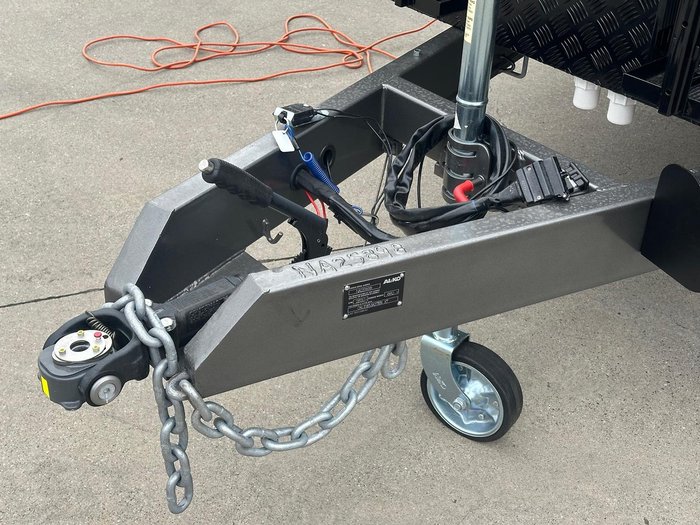 2026 New Age Caravans Manta Ray 15 Ft Expedition