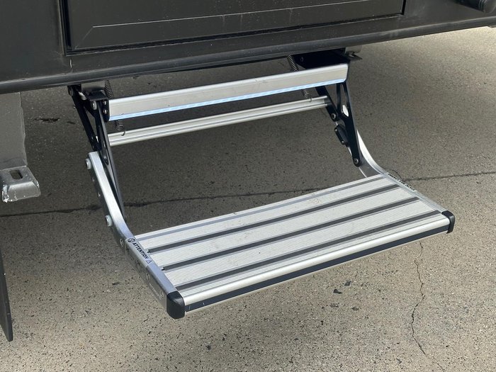 2025 New Age Caravans 20' Manta Ray Mr20er My26