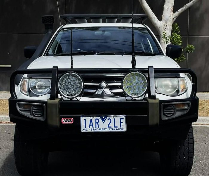 2014 Mitsubishi Triton GLX