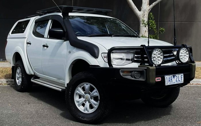 2014 Mitsubishi Triton GLX