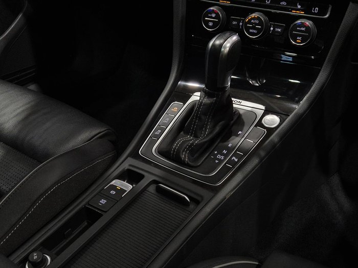 2020 Volkswagen Golf R