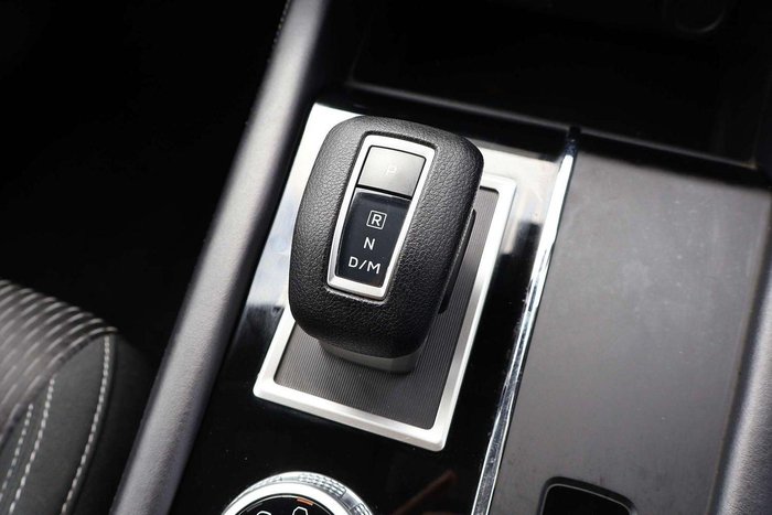 2024 Mitsubishi Outlander ES