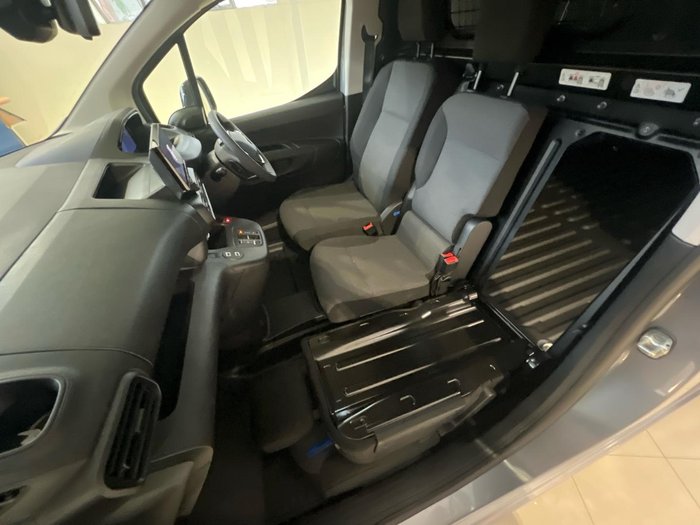 2025 Peugeot Partner Premium