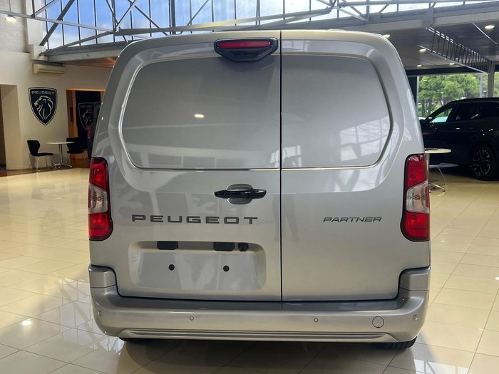 2025 Peugeot Partner Premium