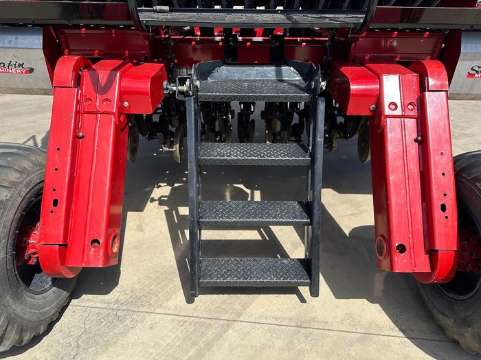 2023 Semeato Tdng 300E Double Disc Seeder Used RED
