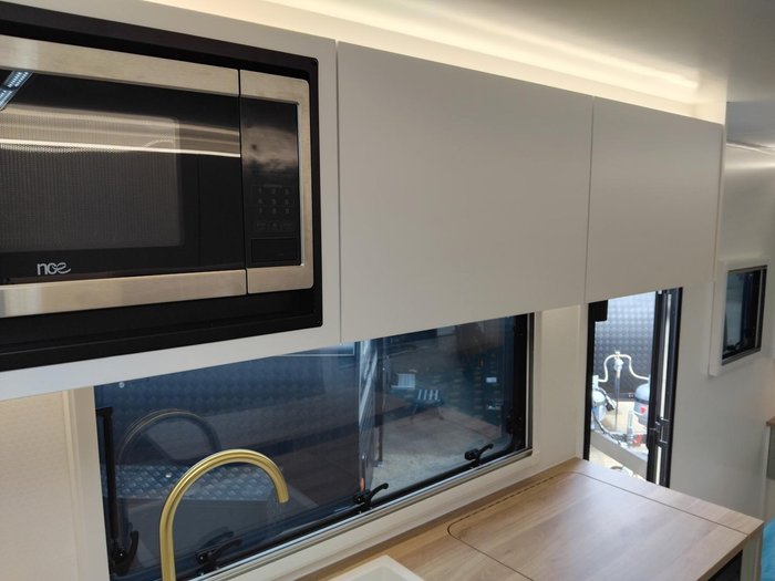 2026 New Age Caravans My26 Road Owl 21Ft Triple Bunk New Layout Design