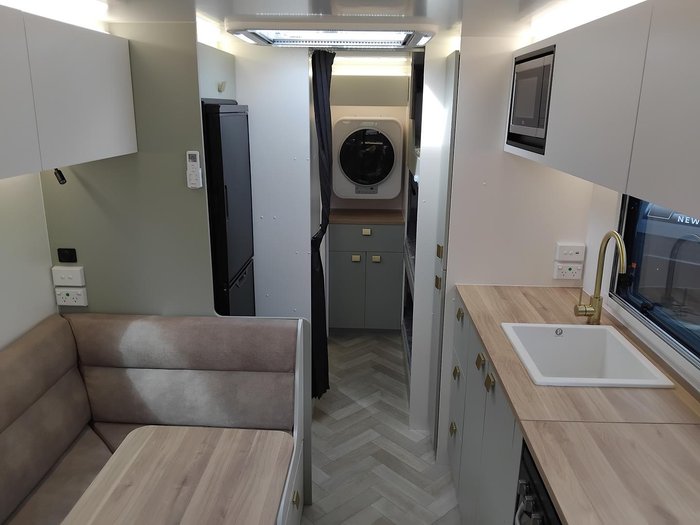2026 New Age Caravans My26 Road Owl 21Ft Triple Bunk New Layout Design