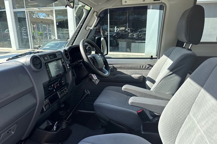 2024 Toyota Landcruiser GXL Troopcarrier VDJL78R 4X4 Dual Range French Vanilla