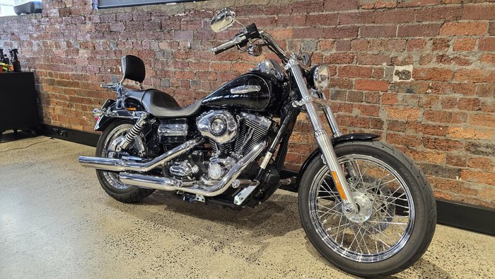 2010 Harley-Davidson Dyna Super Glide Custom 1584 (FXDC)