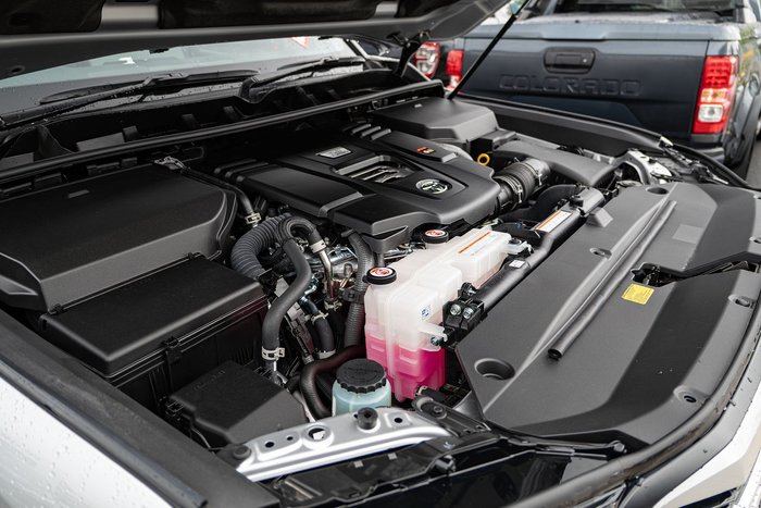 2025 Toyota Landcruiser VX