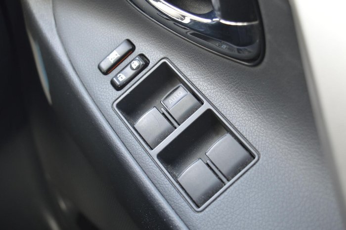 2010 Toyota Camry Hybrid AHV40R MY10 Crystal Pearl