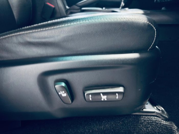 2020 Toyota Hilux Rugged X GUN126R 4X4 Dual Range Eclipse Black