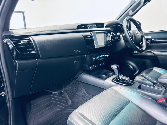 2020 Toyota Hilux Rugged X GUN126R 4X4 Dual Range Eclipse Black