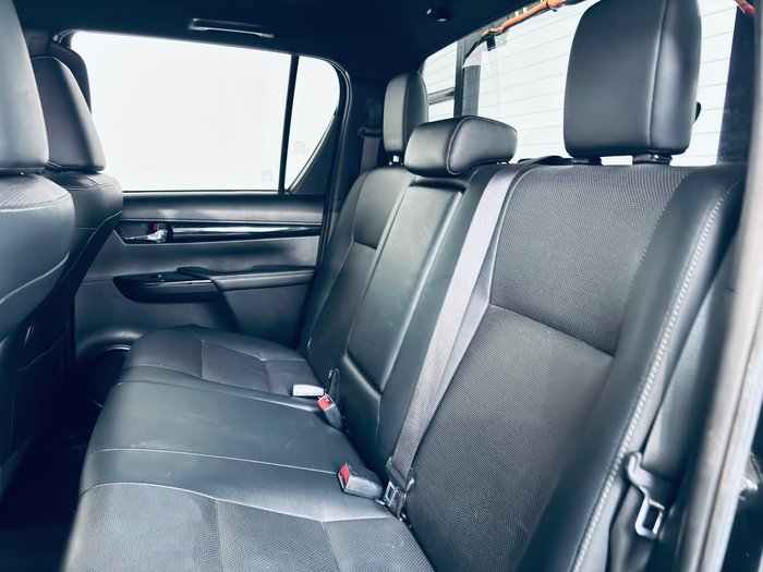 2020 Toyota Hilux Rugged X GUN126R 4X4 Dual Range Eclipse Black