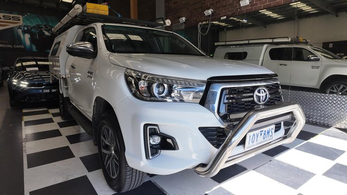 2018 Toyota Hilux SR5 GUN126R 4X4 Dual Range Glacier White