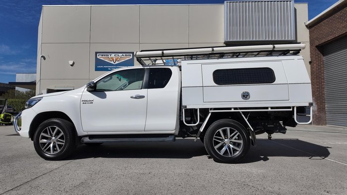 2018 Toyota Hilux SR5 GUN126R 4X4 Dual Range Glacier White