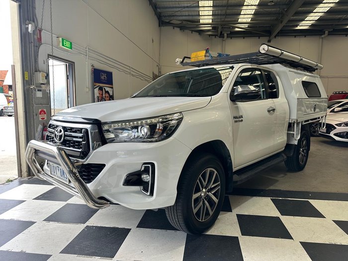 2018 Toyota Hilux SR5 GUN126R 4X4 Dual Range Glacier White