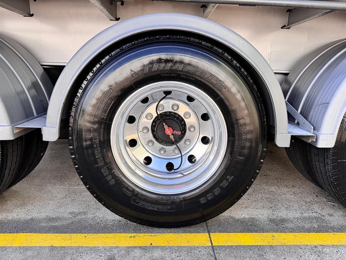 2016 Maxitrans St3 Tri Axle