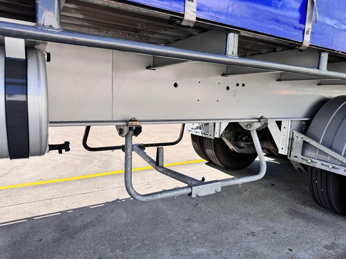 2016 Maxitrans St3 Tri Axle