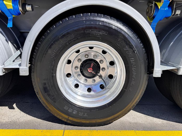 2016 Maxitrans St3 Tri Axle