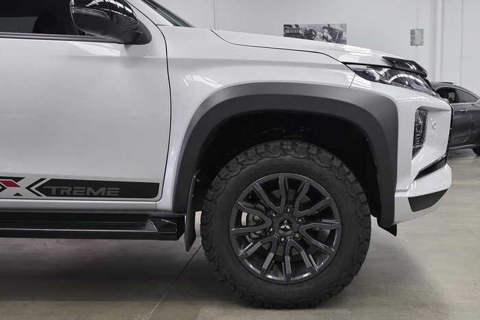 2023 Mitsubishi Triton Xtreme MR MY23 4X4 Dual Range White Diamond with Black Roof