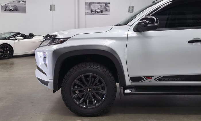 2023 Mitsubishi Triton Xtreme MR MY23 4X4 Dual Range White Diamond with Black Roof