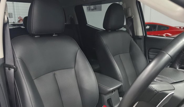 2023 Mitsubishi Triton Xtreme MR MY23 4X4 Dual Range White Diamond with Black Roof